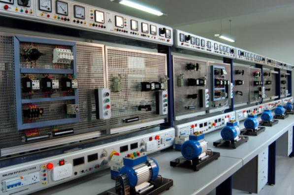 電氣控制：4U機架式工控機選型解決案例